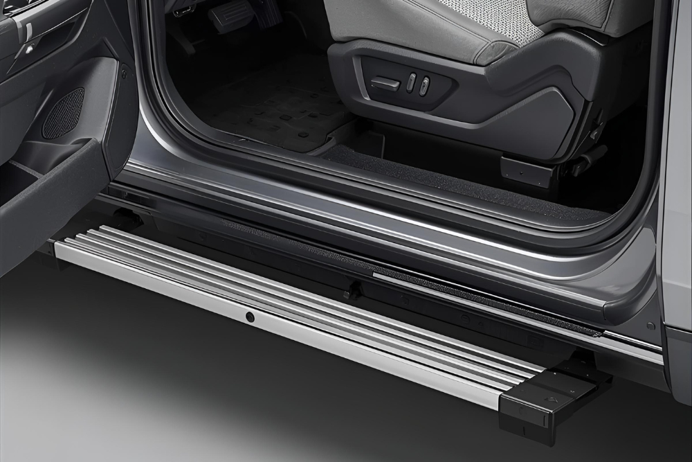 Retractable Step Bars